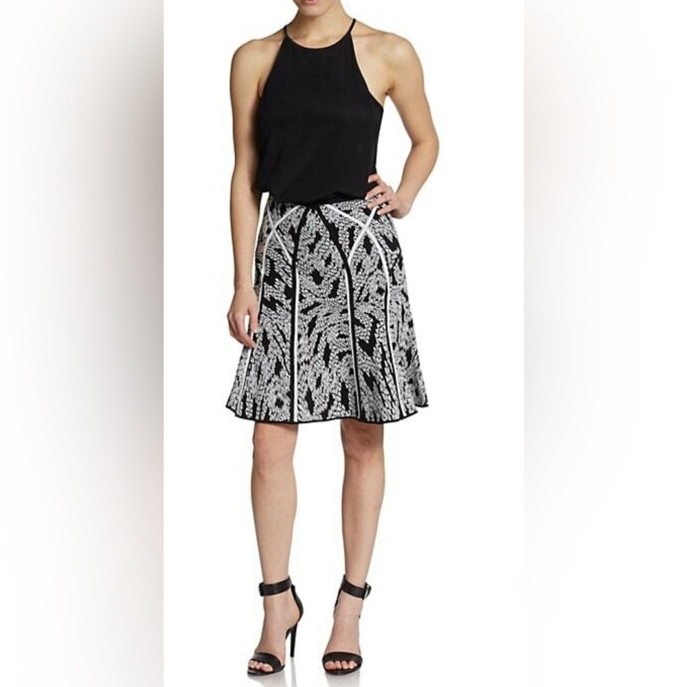 Diane Von Furstenberg Black and White Pleated A-Line Skirt